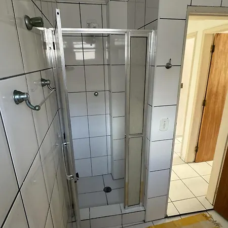 Apartamento uma Quadra da Praia das Astúrias-3
